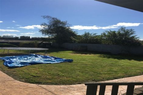 Photo of property in 745 Main North Road, Belfast, Christchurch, 8051