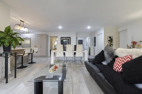 Photo of property in 16 Bermuda Drive, Papamoa Beach, Papamoa, 3118