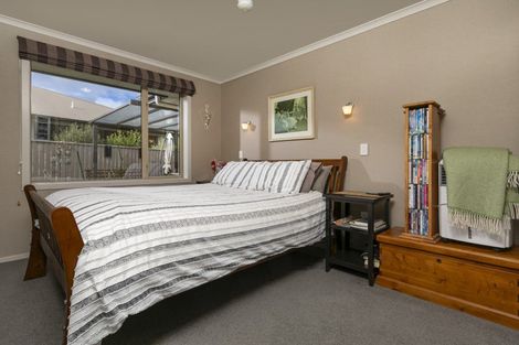 Photo of property in 2 Mckellar Court, Cromwell, 9310