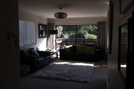 Photo of property in 33 Ngaio Gorge Road, Ngaio, Wellington, 6035