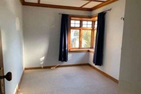 Photo of property in 32 Cutfield Road, New Plymouth, 4310