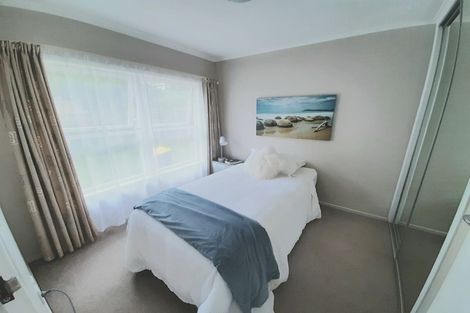 Photo of property in 2/5 Whitby Crescent, Mairangi Bay, Auckland, 0630