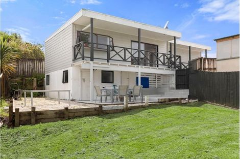 Photo of property in 3a Wattle Road, Sunnyvale, Auckland, 0612