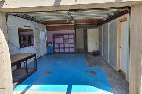 Photo of property in 227 Bucklands Beach Road, Bucklands Beach, Auckland, 2012