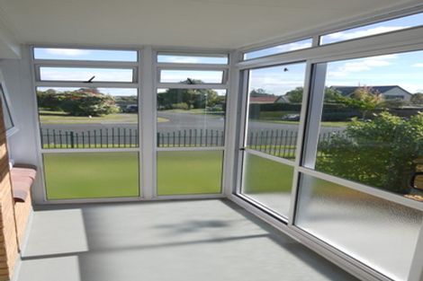 Photo of property in 11 Wells Road, Bucklands Beach, Auckland, 2012