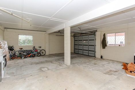 Photo of property in 30 Nevada Drive, Merrilands, New Plymouth, 4312
