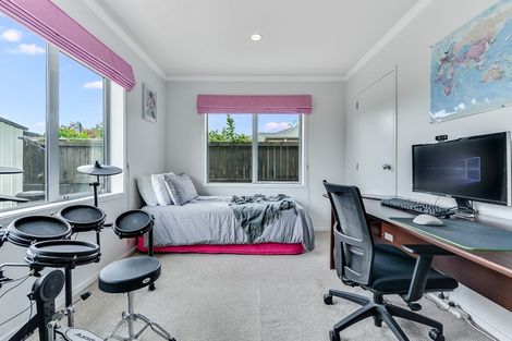 Photo of property in 42 Aquila Crescent, Rototuna North, Hamilton, 3210