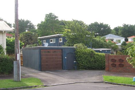 Photo of property in 16 Woodhall Road, Epsom, Auckland, 1023
