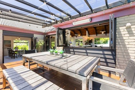 Photo of property in 531 Frankley Road, Hurworth, New Plymouth, 4371