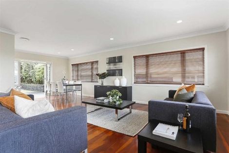 Photo of property in 1/19 Wolsley Avenue, Milford, Auckland, 0620