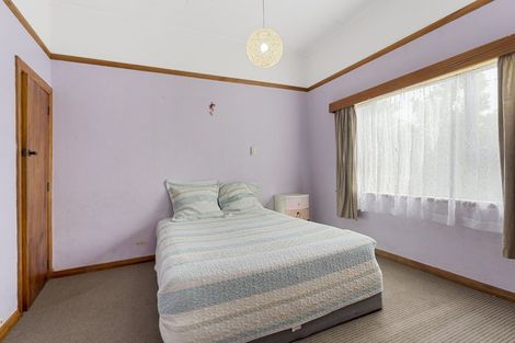 Photo of property in 72 Avenue Road, Foxton, 4814