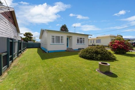 Photo of property in 13 Vance Street, Shannon, 4821