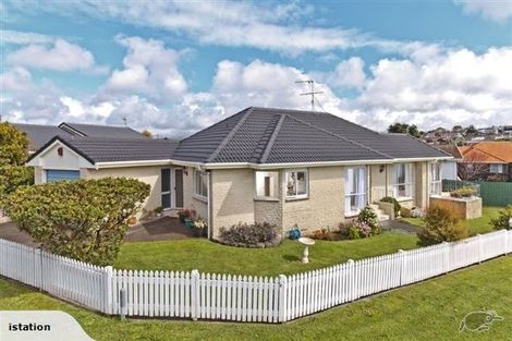 Photo of property in 2/5 Fenwick Avenue, Milford, Auckland, 0620
