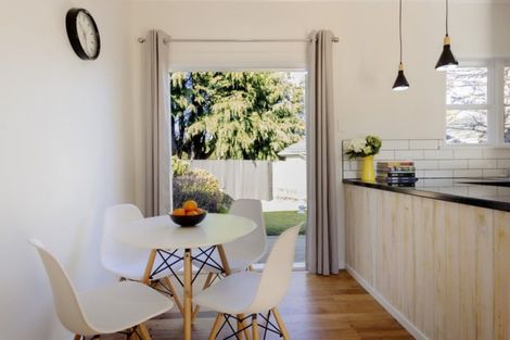 Photo of property in 8 Hood Avenue, Heretaunga, Upper Hutt, 5018