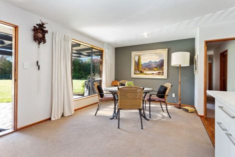 Photo of property in 4 Cedar Place, Amberley, 7410