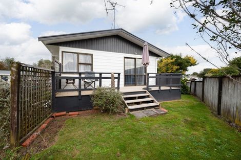 Photo of property in 18 Bradley Place, Nawton, Hamilton, 3200