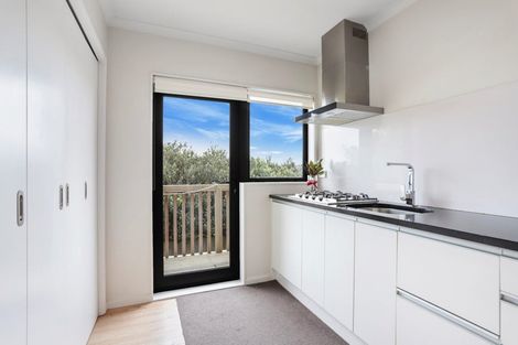 Photo of property in 27 Aditi Close, Massey, Auckland, 0614