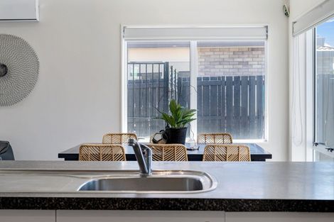 Photo of property in 27 Balmacewen Place, Mount Maunganui, 3116