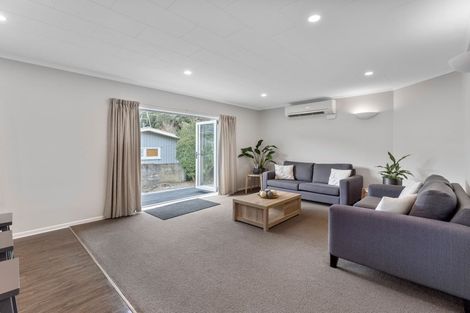 Photo of property in 13b Pinehaven Road, Pinehaven, Upper Hutt, 5019