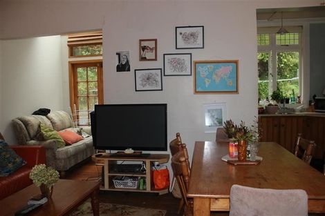 Photo of property in 5 Maurice Terrace, Te Aro, Wellington, 6011