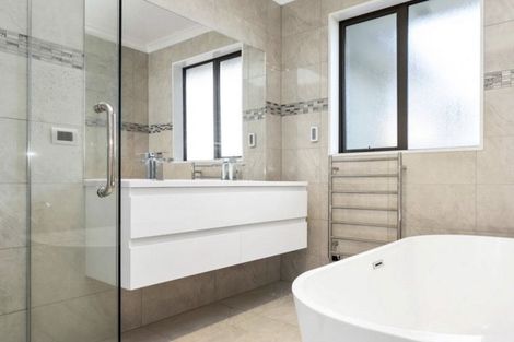 Photo of property in 2 Endurance Lane, Wigram, Christchurch, 8025