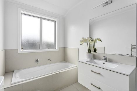 Photo of property in 6 Hehan Close, Cambridge, 3434