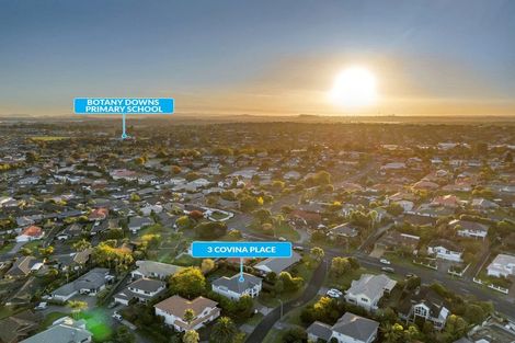 Photo of property in 3 Covina Place, Somerville, Auckland, 2014