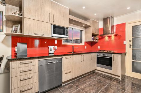 Photo of property in 25 Ferndale Road, Mount Wellington, Auckland, 1060