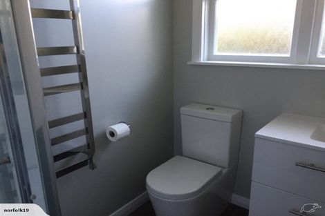 Photo of property in 98 Melbourne Road, Island Bay, Wellington, 6023