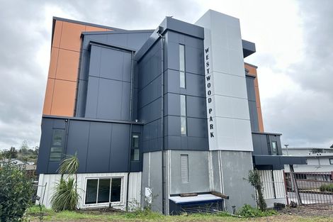 Photo of property in 7e/30 Westward Ho, Glen Eden, Auckland, 0602