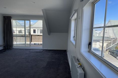 Photo of property in 3/7 Seaview Road, Northcote, Auckland, 0627