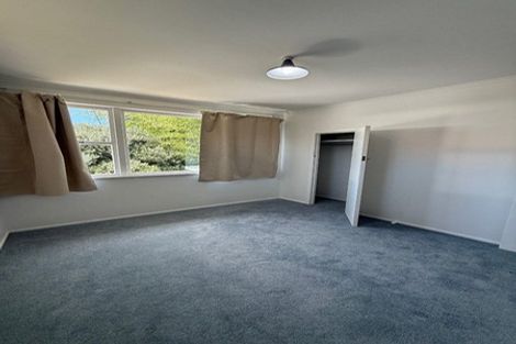 Photo of property in 5 Lynwood Road, New Lynn, Auckland, 0600