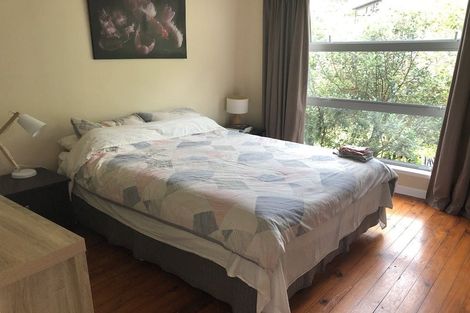 Photo of property in 32 Domain Crescent, Muriwai, Waimauku, 0881