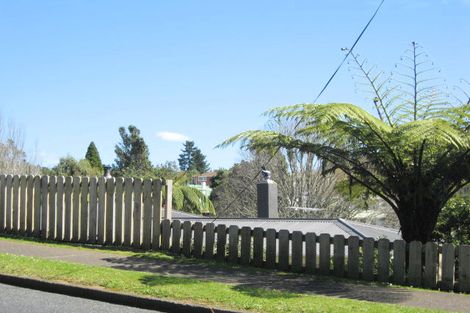 Photo of property in 36 Govett Avenue, Frankleigh Park, New Plymouth, 4310
