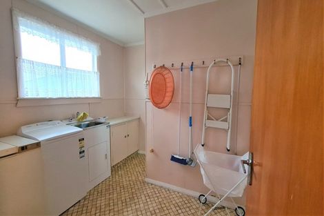 Photo of property in 150 Miranda Street, Stratford, 4332