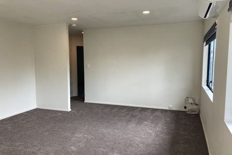 Photo of property in 21 Aberfeldy Avenue, Highland Park, Auckland, 2010
