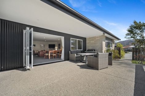 Photo of property in 114 Shields Street, Clyde, 9330