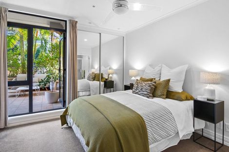 Photo of property in 1p/7-11 Bute Road, Browns Bay, Auckland, 0630