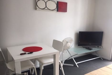 Photo of property in 58a Liverpool Street, Epsom, Auckland, 1023
