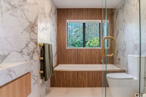 Photo of property in 211 Schnapper Rock Road, Schnapper Rock, Auckland, 0632