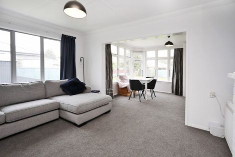 Photo of property in 61 Stobo Street, Grasmere, Invercargill, 9810