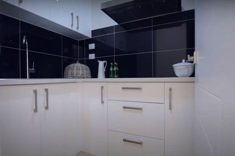 Photo of property in 24 Beros Place, Flat Bush, Auckland, 2016