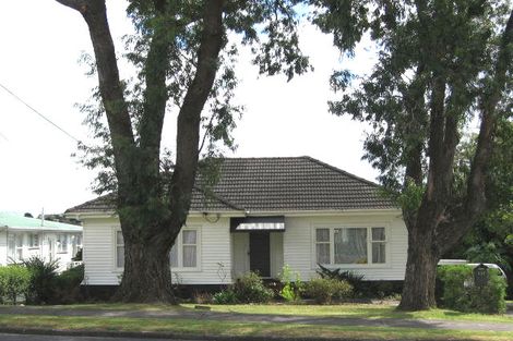 Photo of property in 157 Titirangi Road, New Lynn, Auckland, 0600