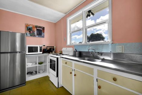 Photo of property in 4 Elizabeth Street, Patea, 4520