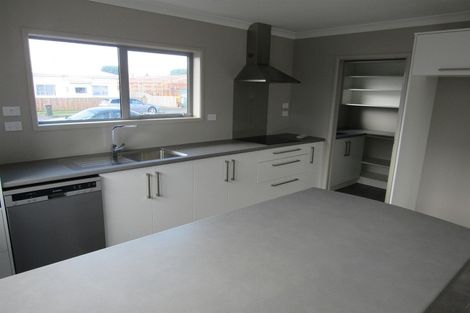 Photo of property in 15 Victoria Street, Hawera, 4610