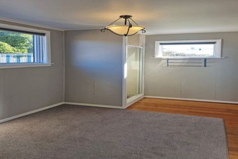 Photo of property in 46 Cologne Street, Martinborough, 5711