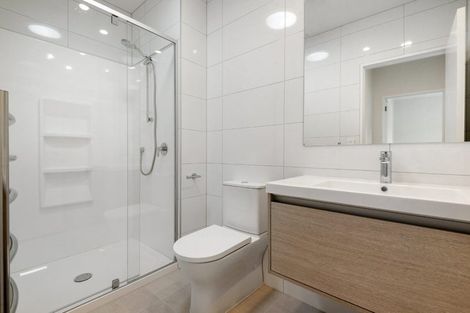 Photo of property in 25 Viridian Avenue, Rosehill, Papakura, 2113