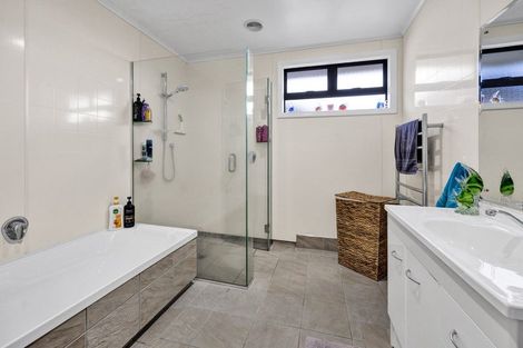 Photo of property in 80 Puriri Street, Hawera, 4610