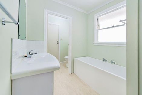 Photo of property in 39 High Street, Southbridge, 7602