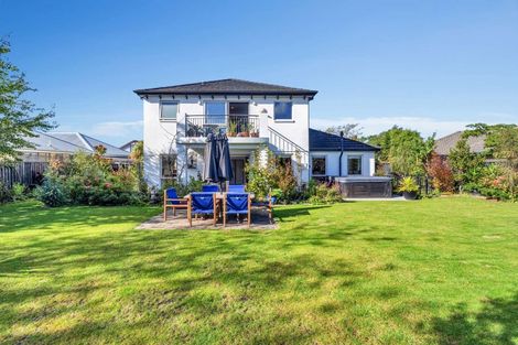 Photo of property in 20 Linkwater Way, Parklands, Christchurch, 8083